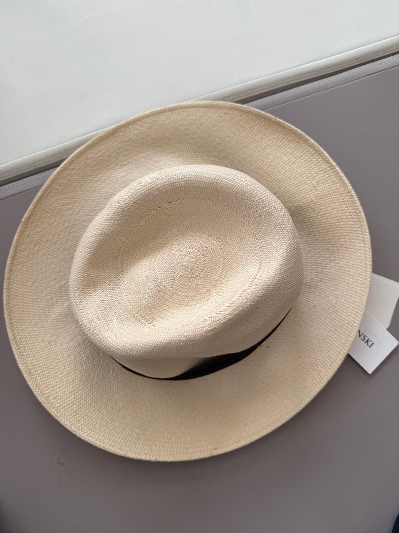 HELEN KAMINSKI ハット　3万8千円のお品