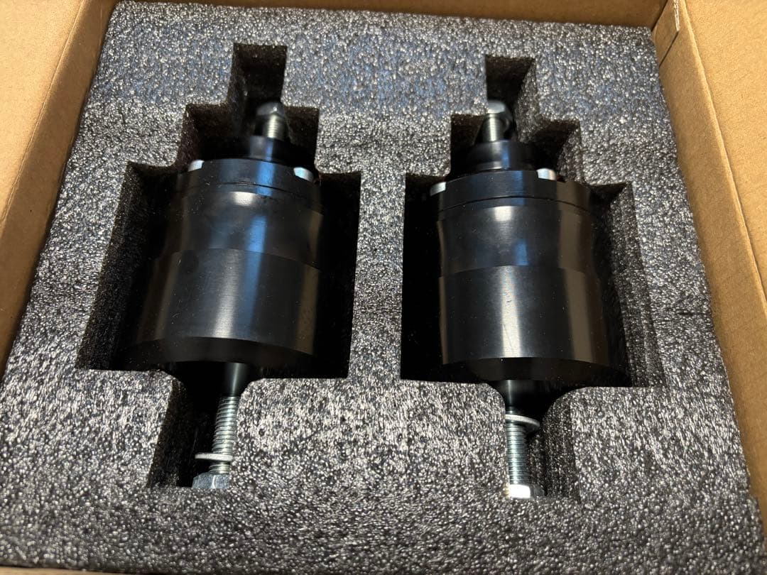 【即納】新品未使用 Z33 V35 強化 エンジン/ミッションマウントセット