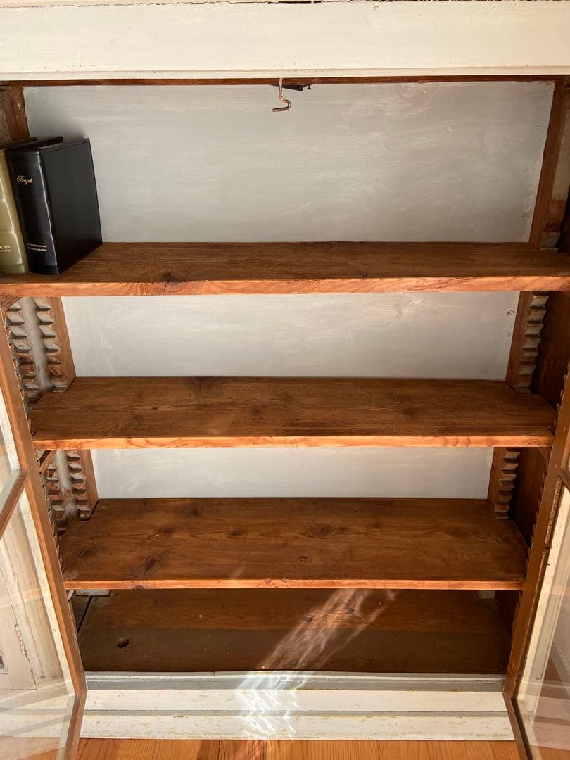 フランスアンティーク　キャビネット