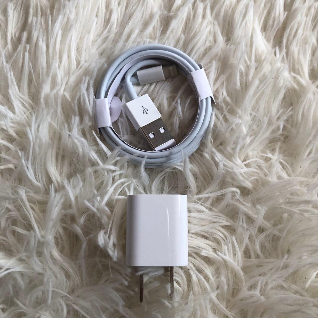 【即購入OK】iPad 第8世代 セルラーモデル【極美品】 #76 【付属品】