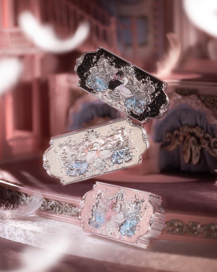 【新品3点セット】フラワーノーズ　スワンバレエ　アイシャドウパレット　未開封