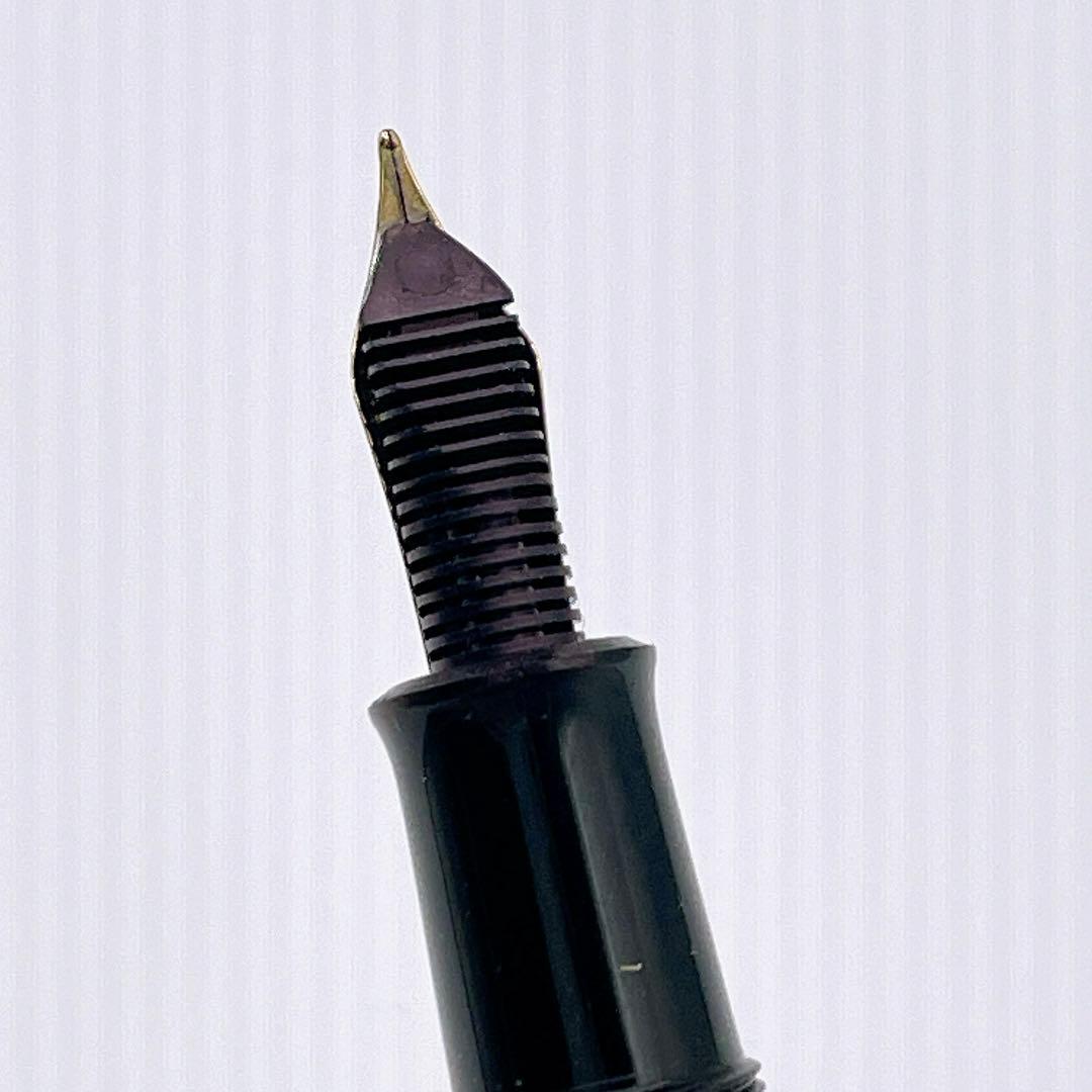 【美品】ペリカン　万年筆　クラシック　M200 太字　F ブラック　ゴールド