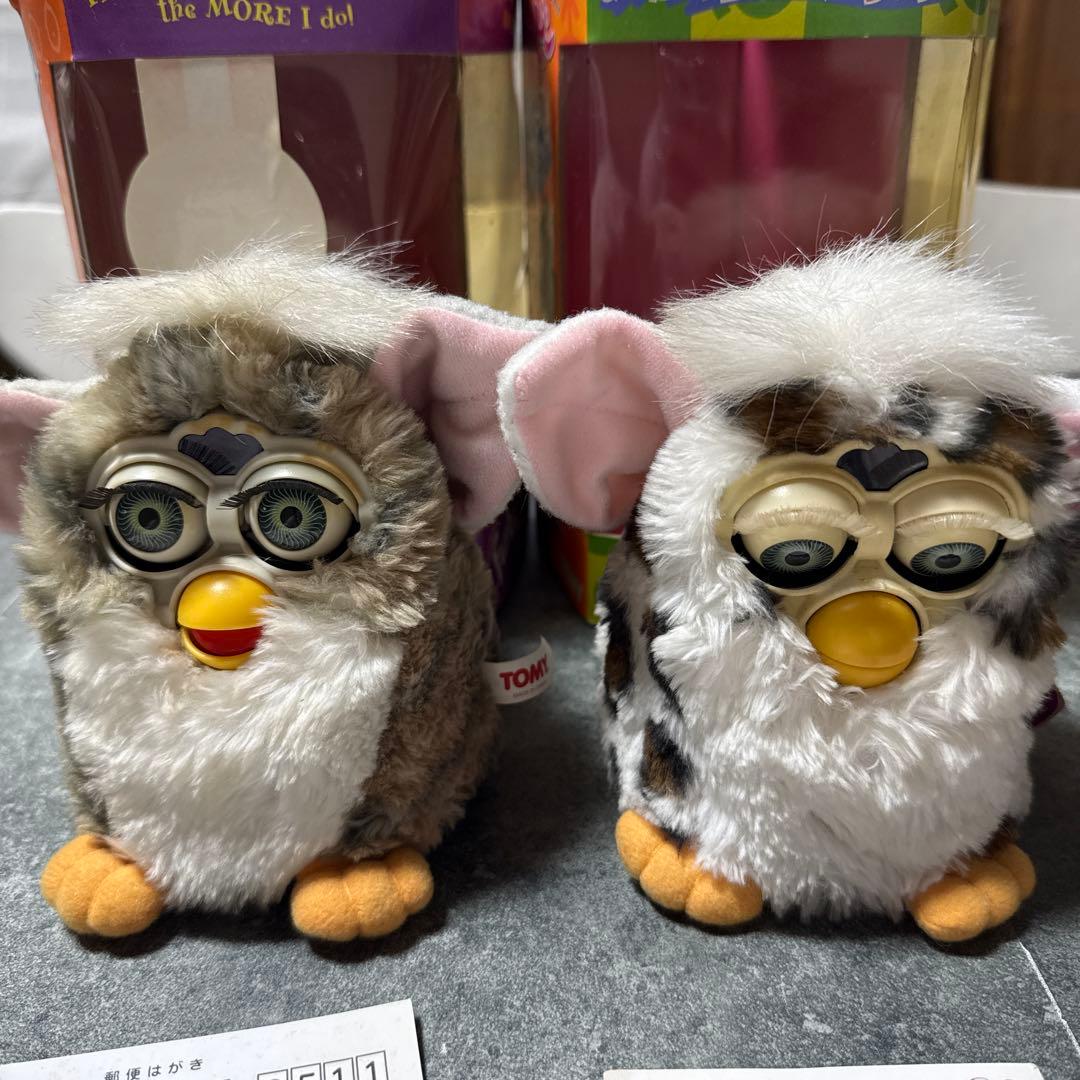 TOMY Furby ファービー ぬいぐるみ