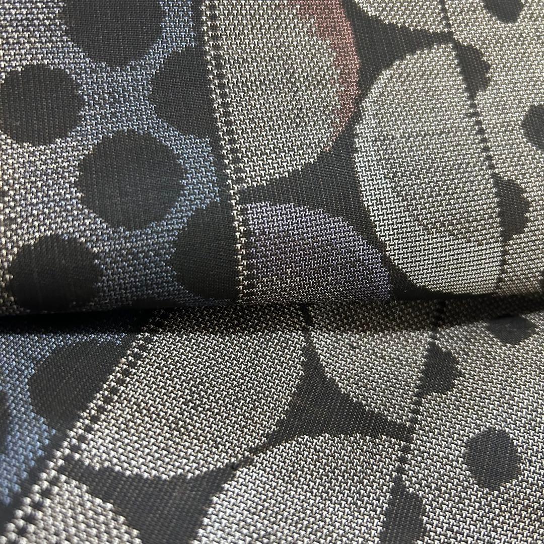 【 値下げ 】 未使用品　オシャレな水玉柄　本場泥大島紬　着物スキ倶楽部４７４