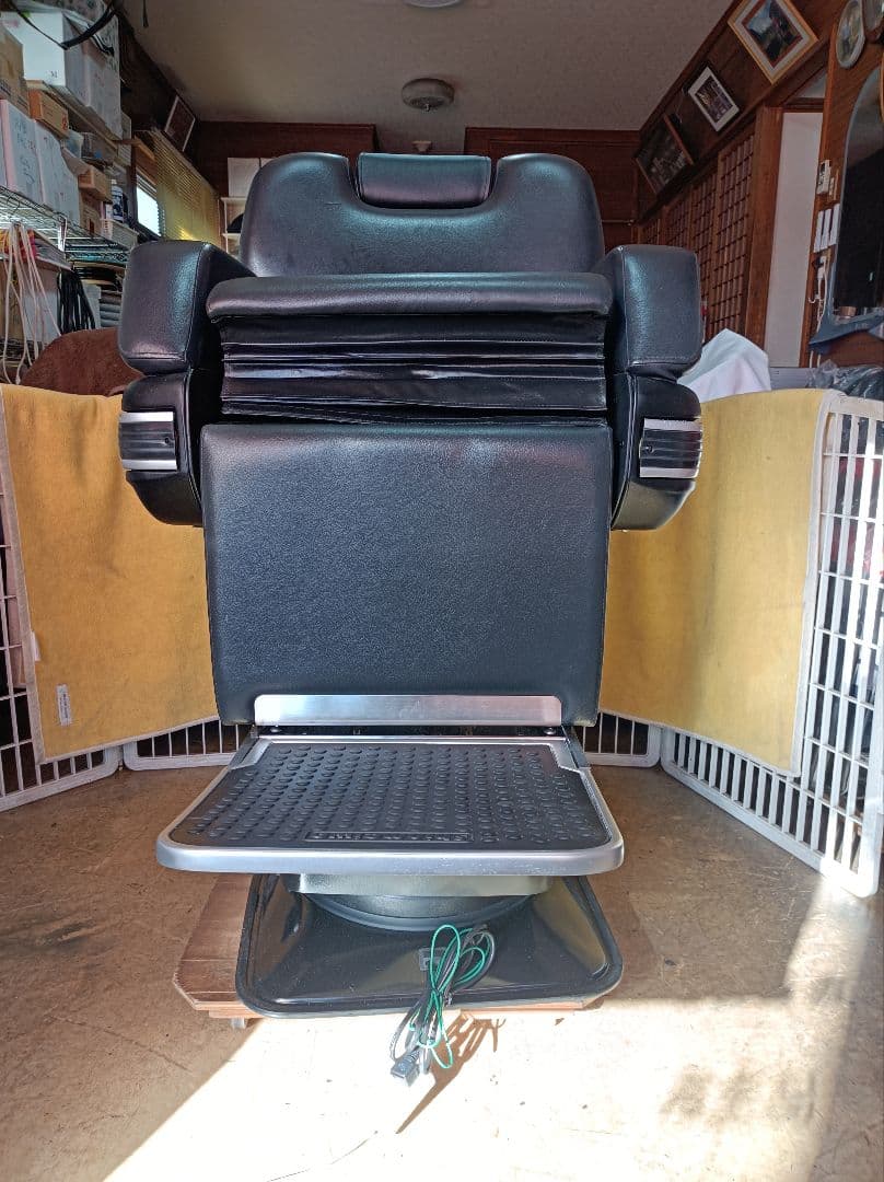 理容機器　新明和ＢＣ―２７２７　エスプレンド