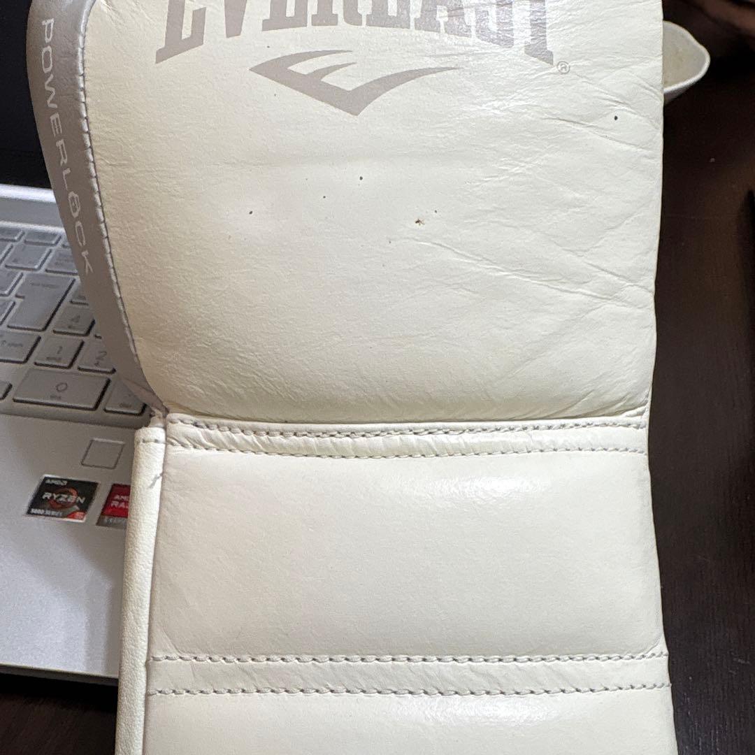 【ライス】EVERLAST ボクシンググローブ ホワイト