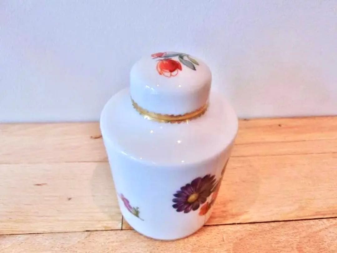 約150年前　小瓶　ロイヤルコペンハーゲン　初期　1870年代