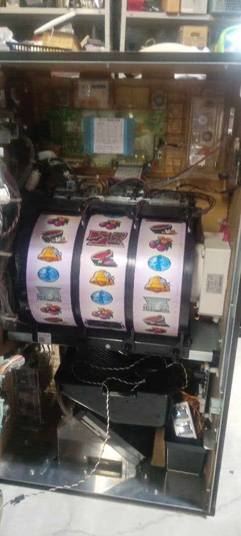 送料込　パチスロ　実機　サミー　5号機　偽物語　アミューズ　不要　家スロ