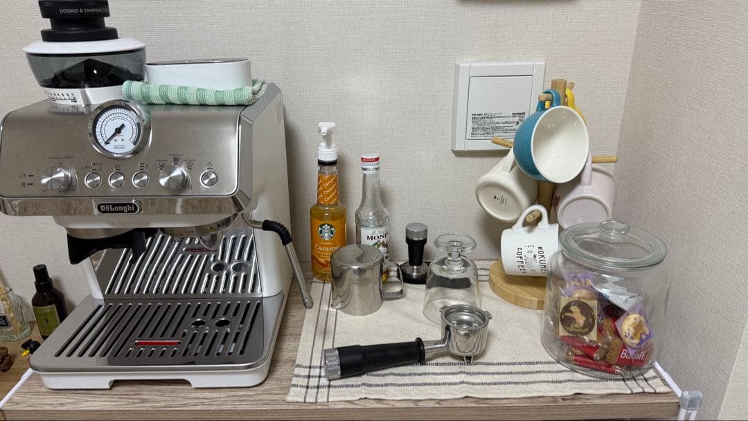 Delonghi ラ・スペシャリスタ・アルテ　EC9155J-W