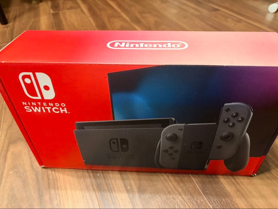 【美品】Switch本体バッテリー強化版＋Joy-Con2個追加すぐ4人で遊べる