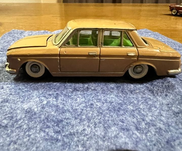 大盛屋　ダットサンブルーバード　箱無し