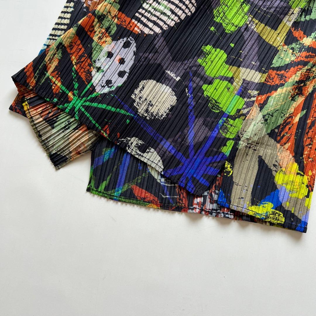 pleats please イッセイミヤケ 総柄プリント トップス C119