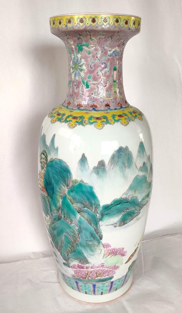 置物 色絵 大清乾隆年製 Ad-240