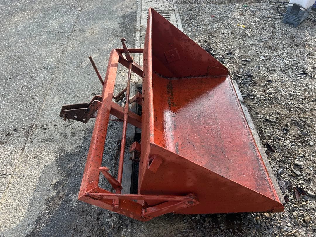 宮崎　トラクター用 リアバケット 堆肥 除雪　バケット 作業機　3点リンク