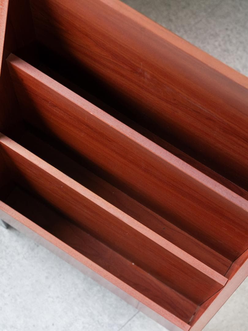 北欧モダン 店舗什器 マガジンラック ブックシェルフ ミッドセンチュリー