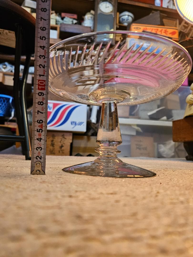 ウランガラス 大正辺りのコンポート皿