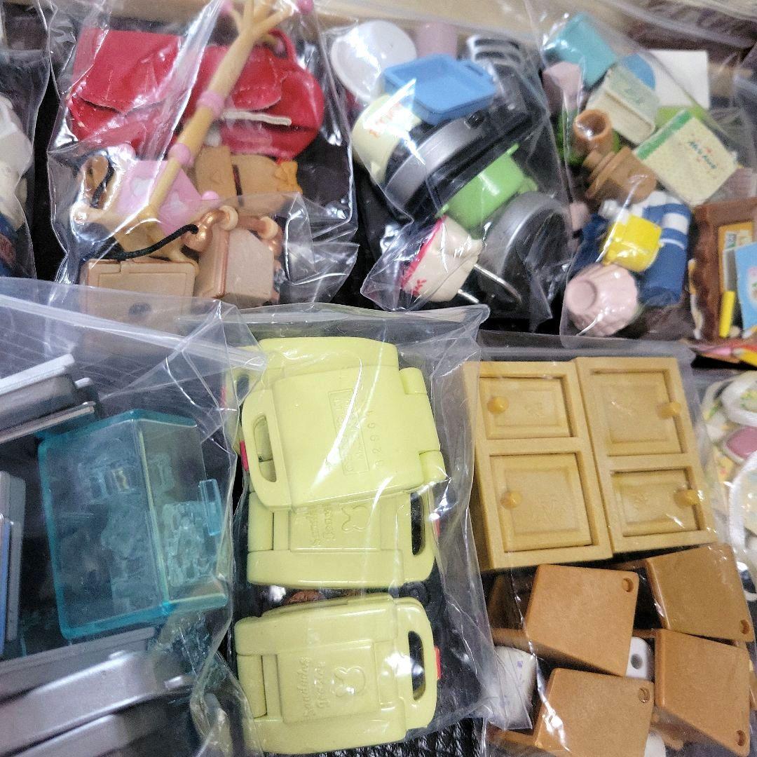 【入手困難】シルバニア＊大量小物まとめ売り【ガレージつき】