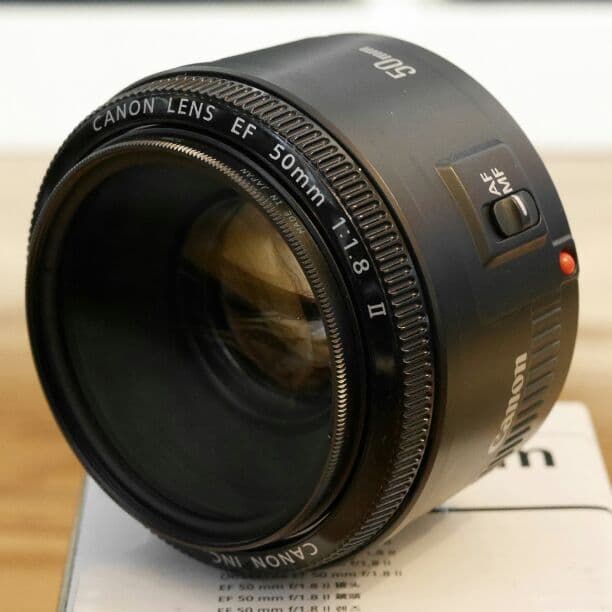 美品 Canon 単焦点レンズ EF 50mm F1.8Ⅱ